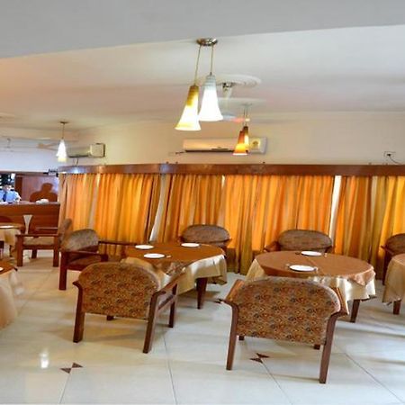 Hotel Blue Jay Tourist Complex Samalkha Exterior foto